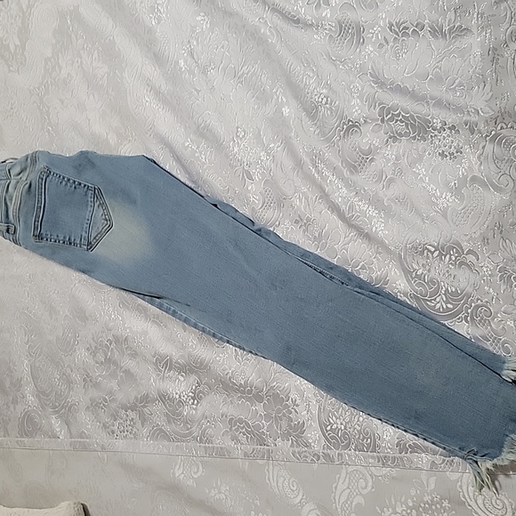 Butt lifting jeans - Picture 2 of 2